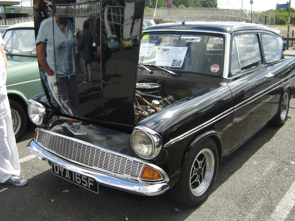 OYA 165F 123E Saloon