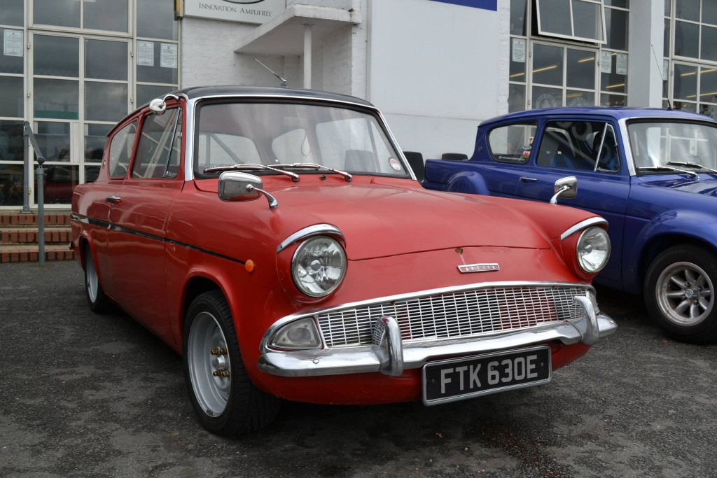 FTK 630E 105E Saloon